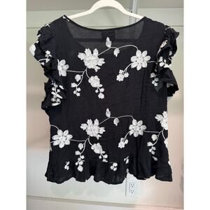 Liv Los Angeles Black White Floral Blouse Size‎ Medium
